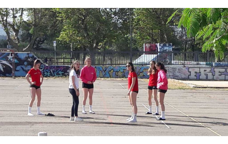 LES MINIMES DU COLLEGE DE VARCES VICE CHAMPIONNES DE FRANCE UNSS