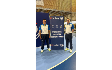 ARTHUR EST ARBITRE INTERNATIONAL DE VOLLEY